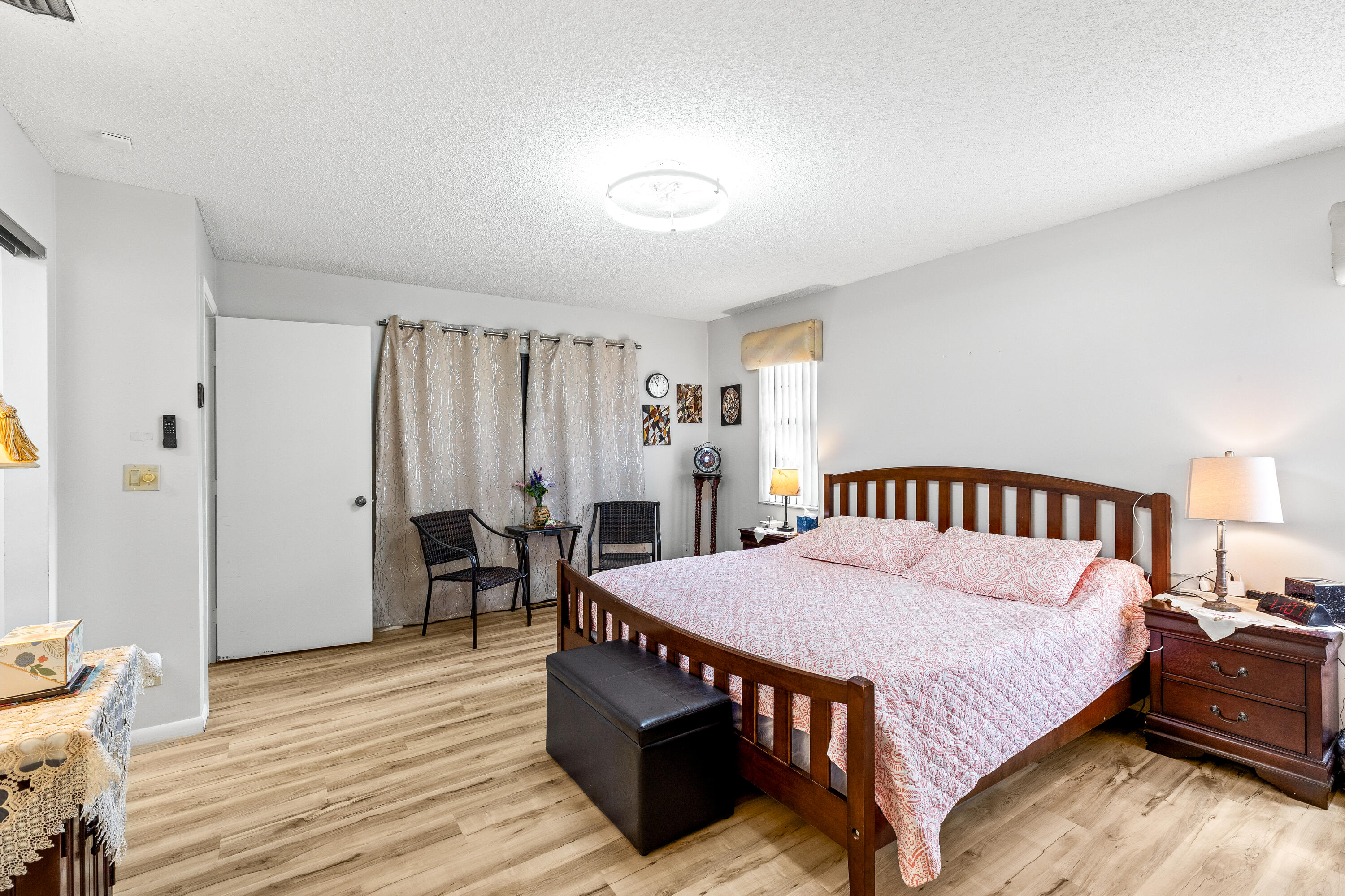 WHISPER WALK SEC E CONDO - Residential