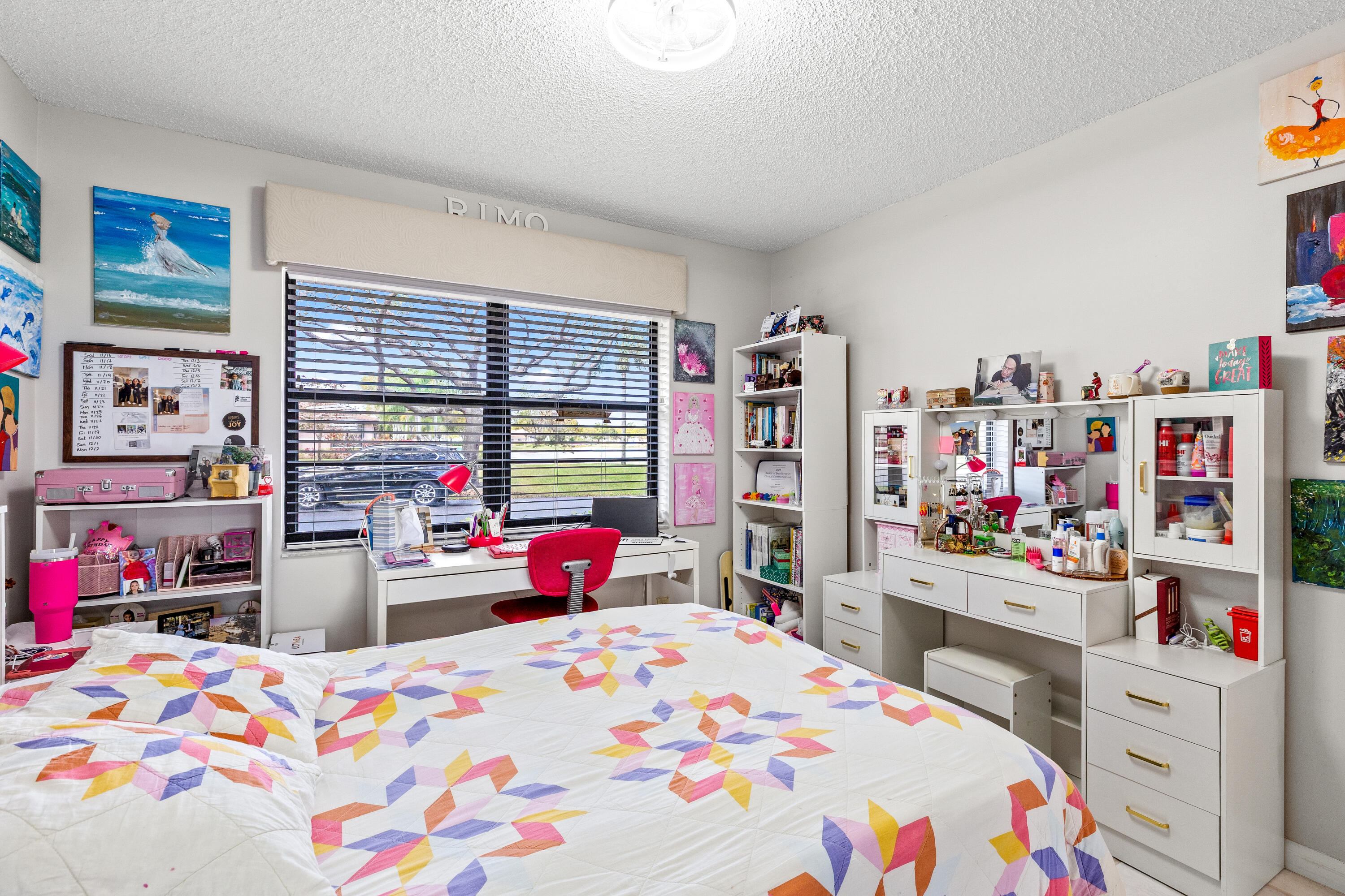 WHISPER WALK SEC E CONDO - Residential