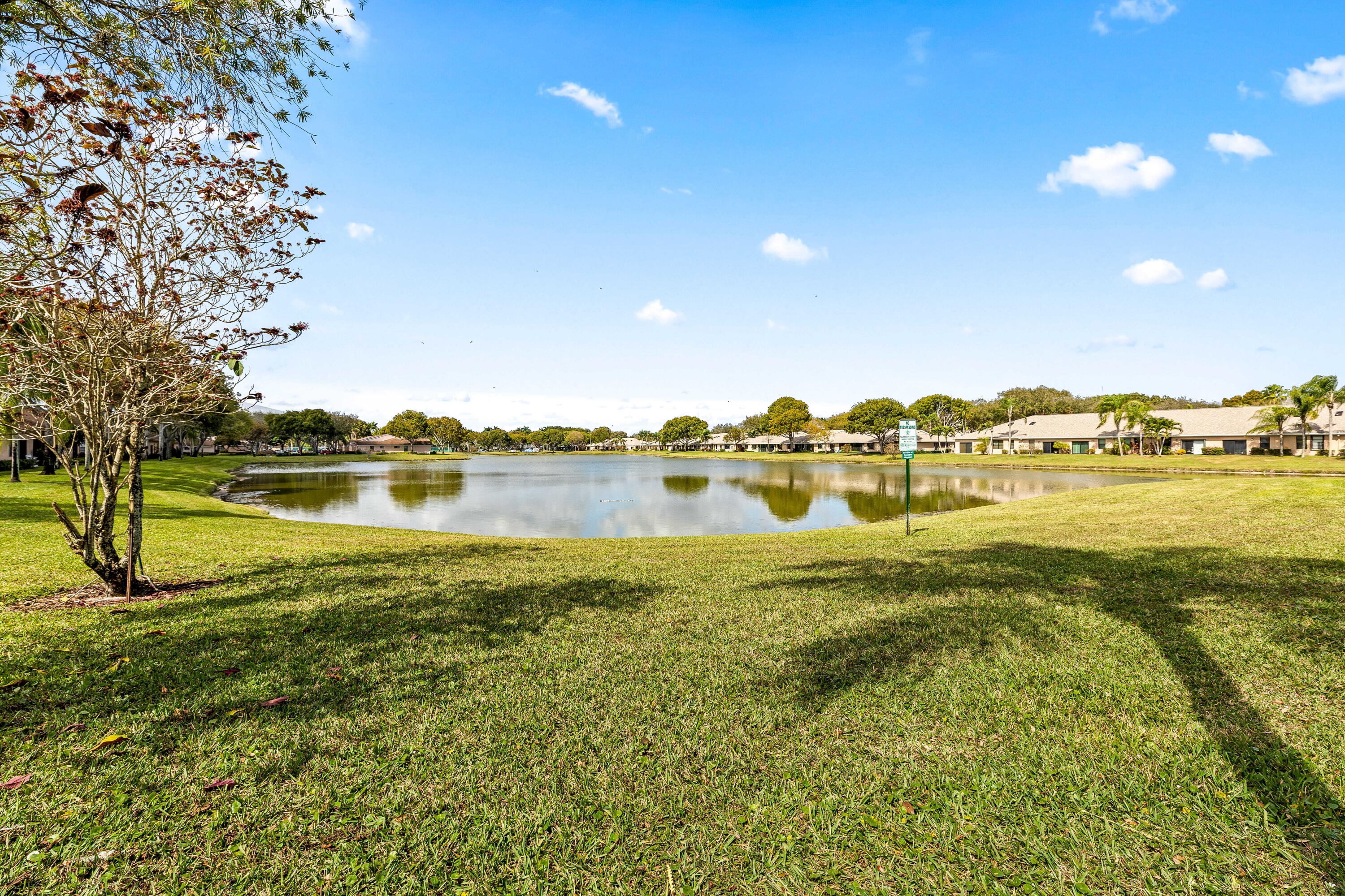 WHISPER WALK SEC E CONDO - Residential