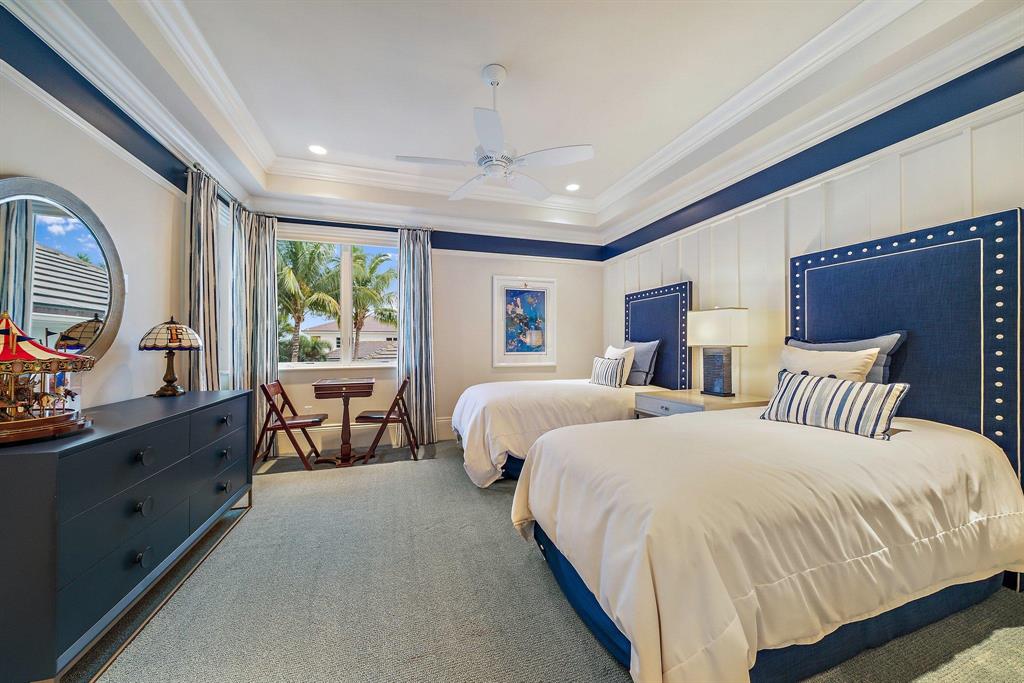 OLD PALM PL 4 - Residential