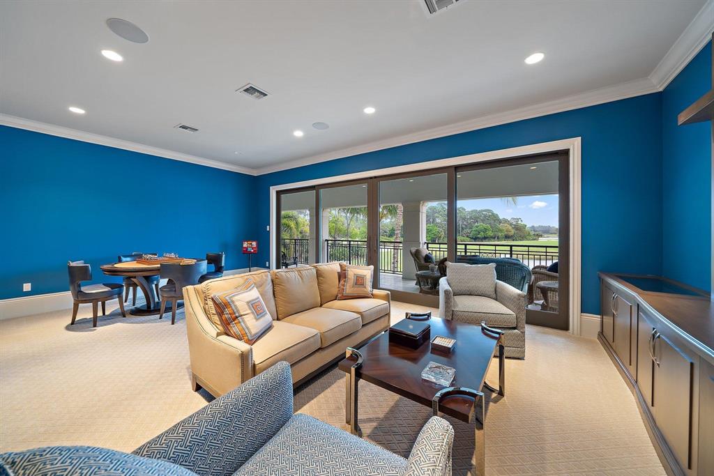 OLD PALM PL 4 - Residential