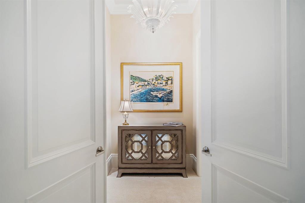 OLD PALM PL 4 - Residential