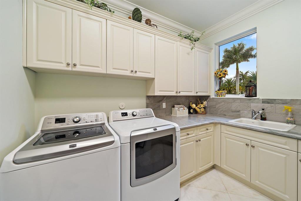 OLD PALM PL 4 - Residential