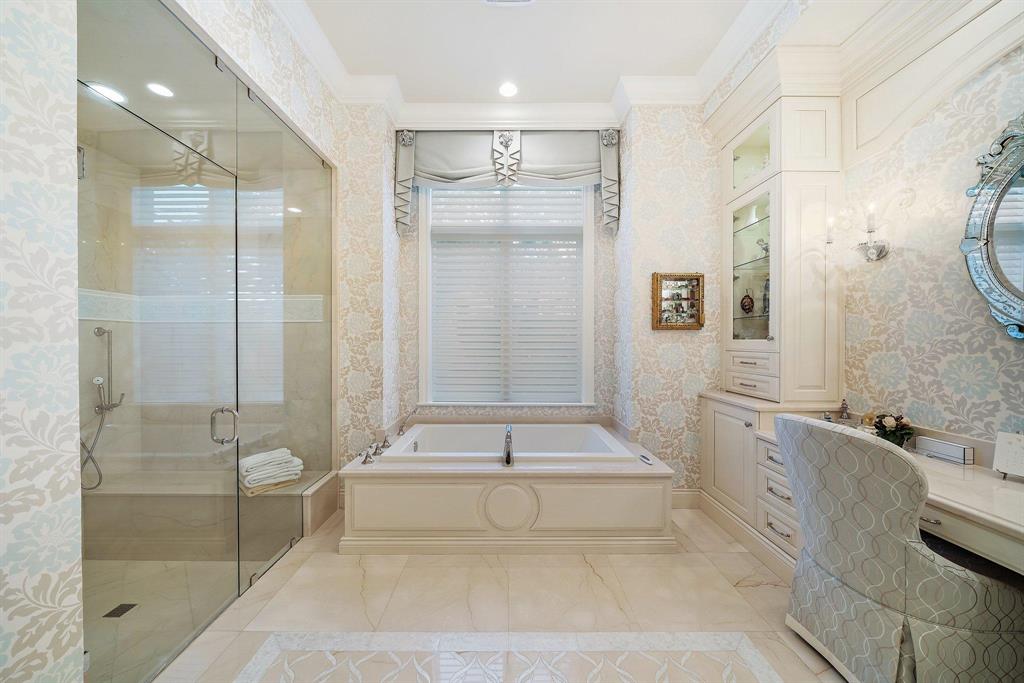 OLD PALM PL 4 - Residential