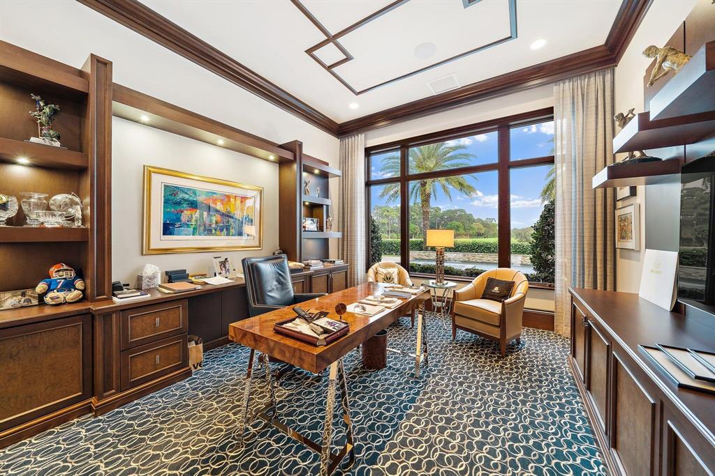 OLD PALM PL 4 - Residential