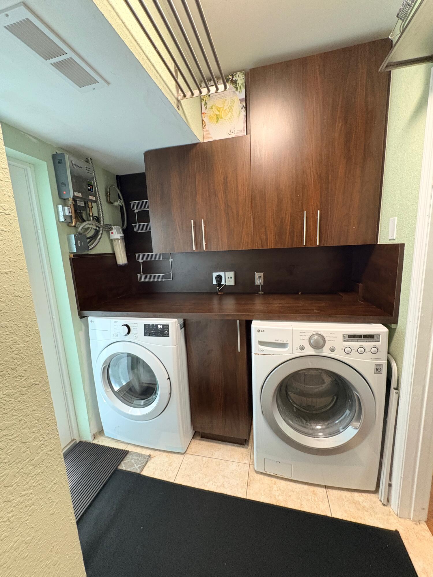 OCEAN VIEW HEIGHTS - Residential
