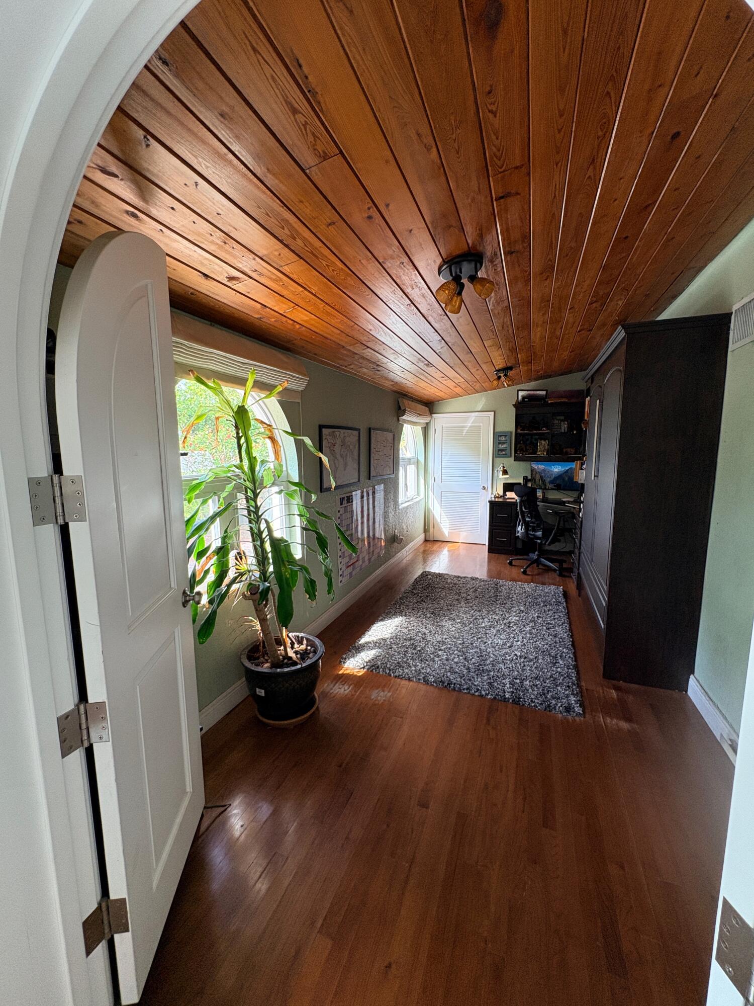 OCEAN VIEW HEIGHTS - Residential