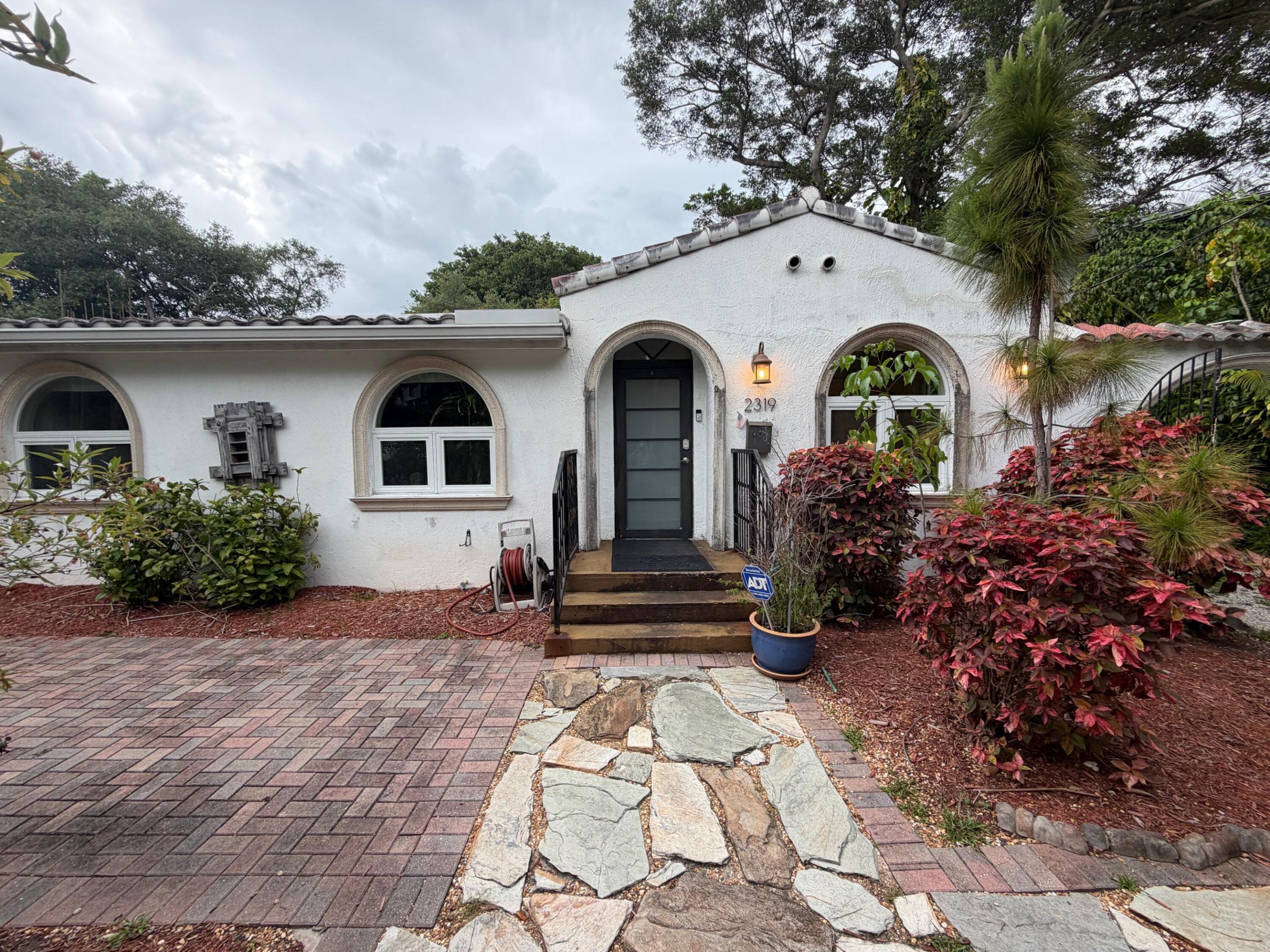 OCEAN VIEW HEIGHTS - Residential