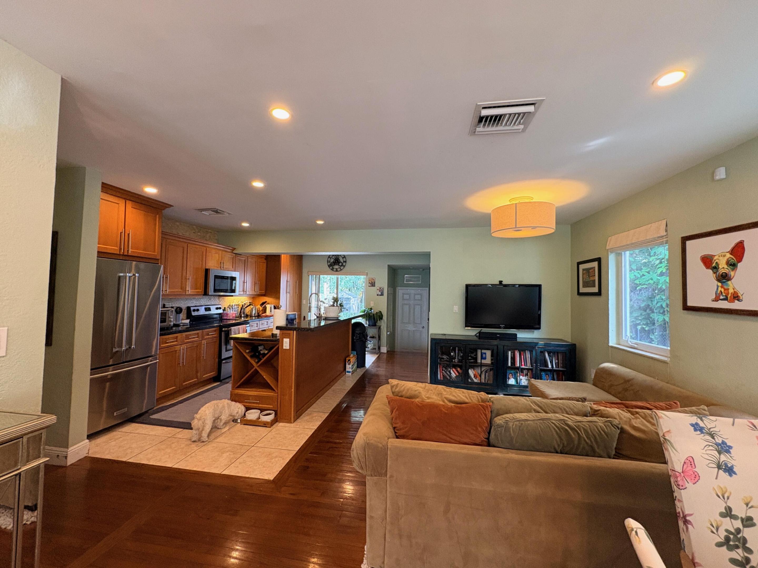 OCEAN VIEW HEIGHTS - Residential