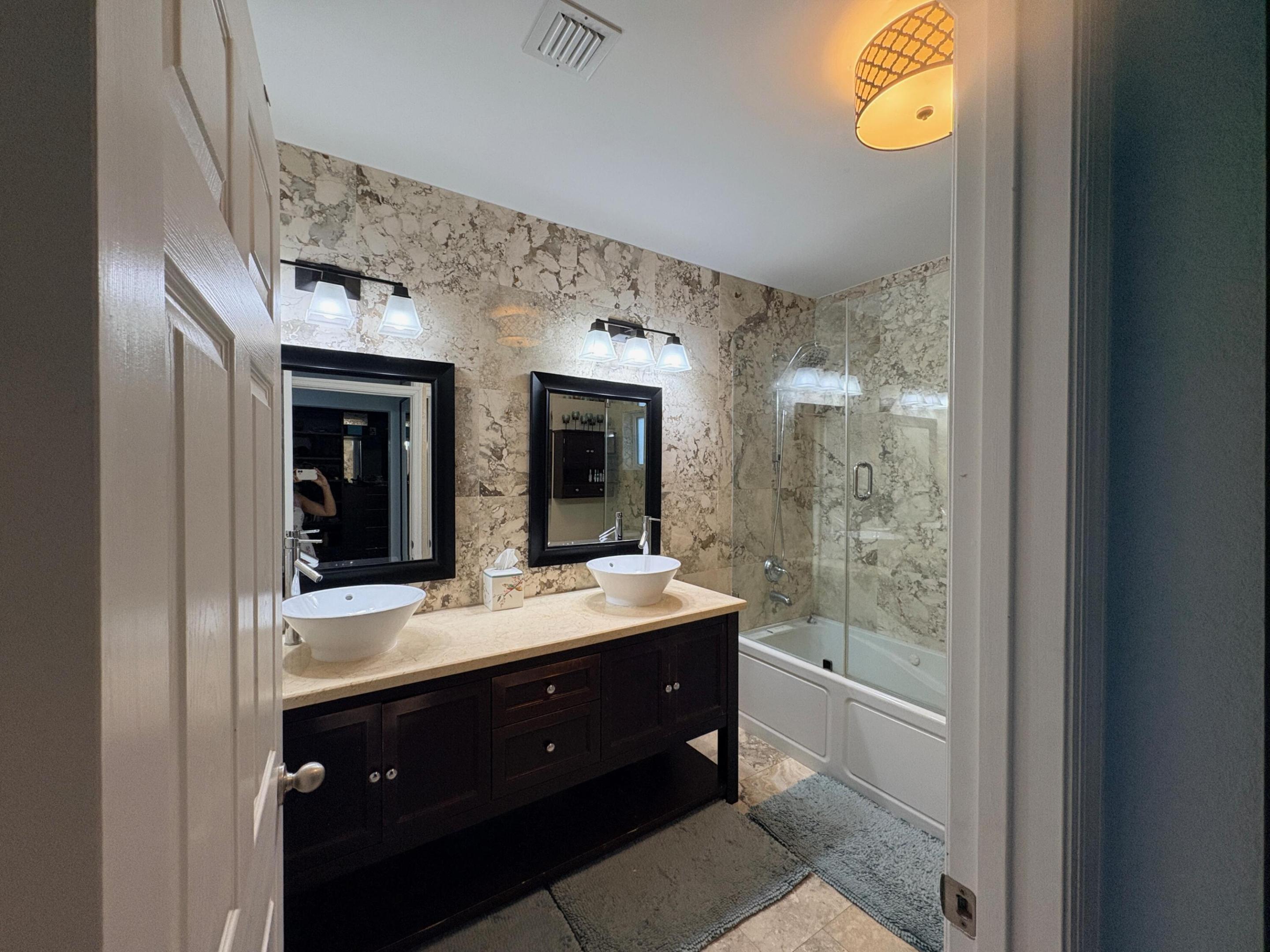 OCEAN VIEW HEIGHTS - Residential