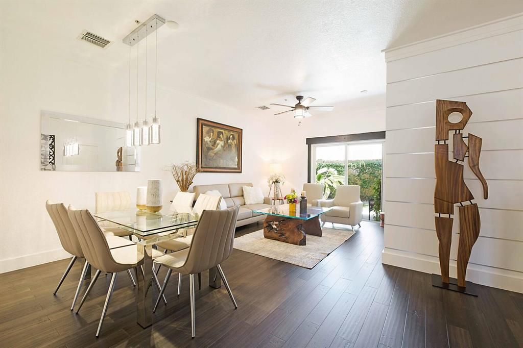 Photo of 158 Village Boulevard #F, Tequesta, FL 33469 (MLS # R10719719)