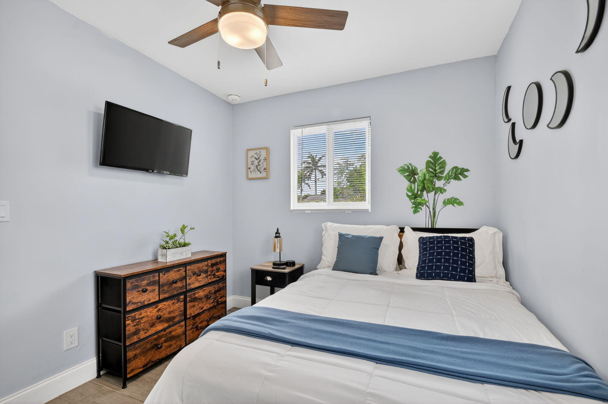 SEMINOLE MANOR 2 - Residential