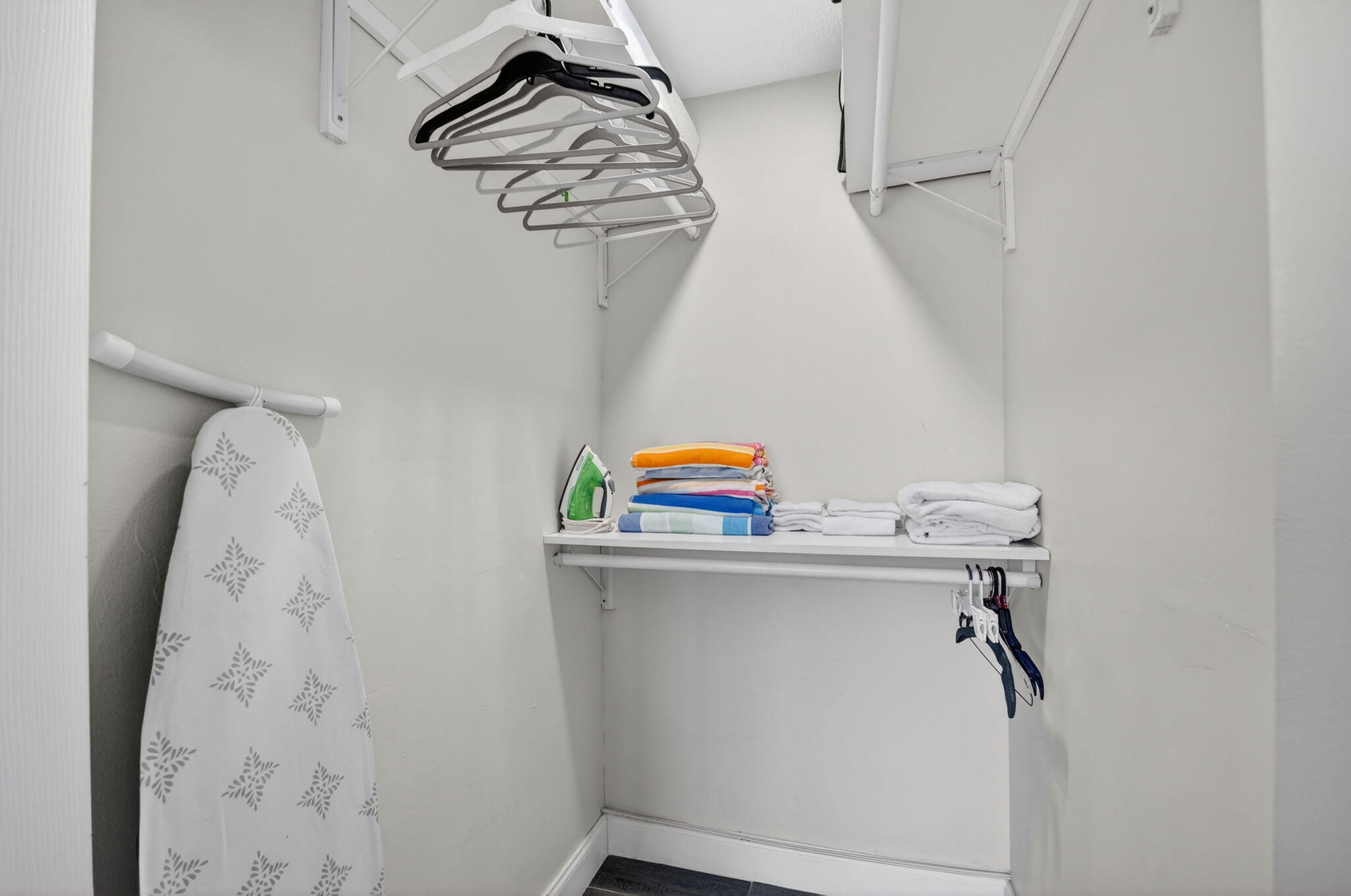 SEMINOLE MANOR 2 - Residential