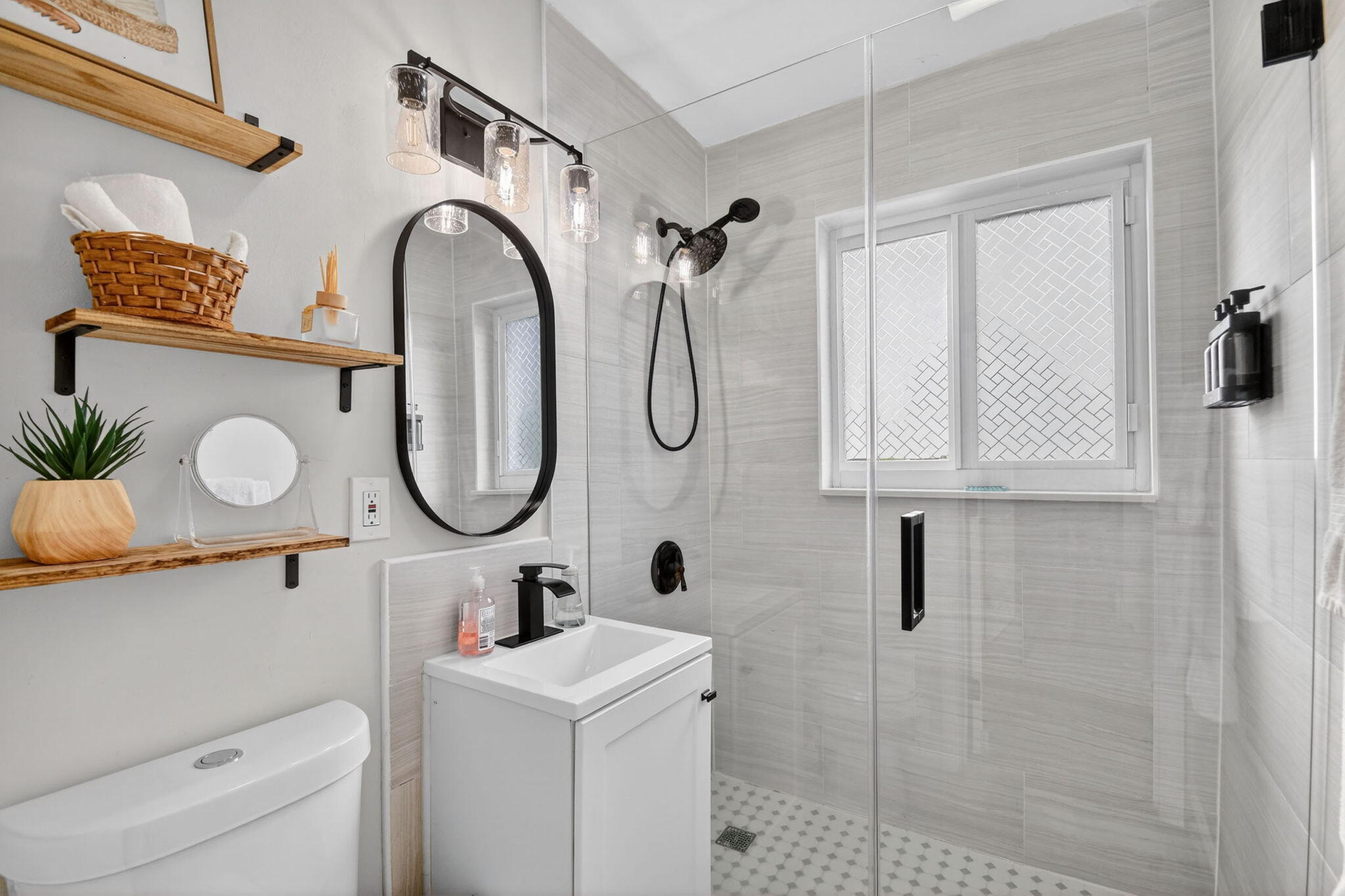 SEMINOLE MANOR 2 - Residential