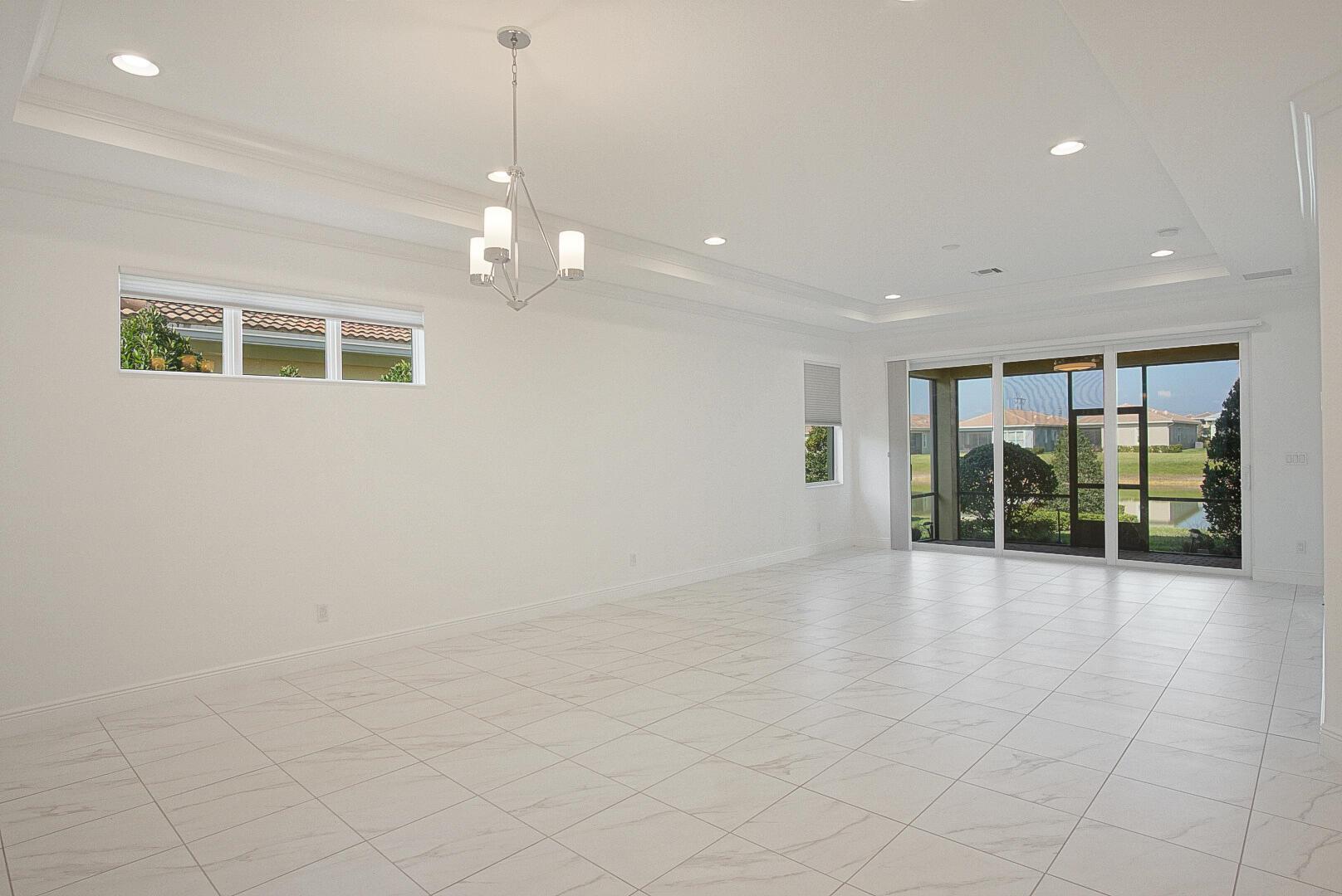 VERANO - Residential Lease