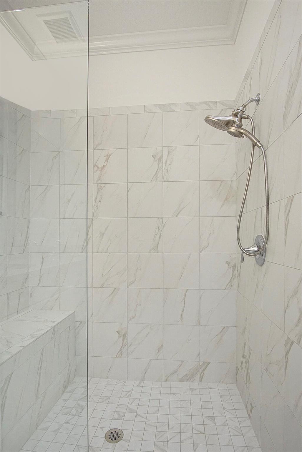 VERANO - Residential Lease