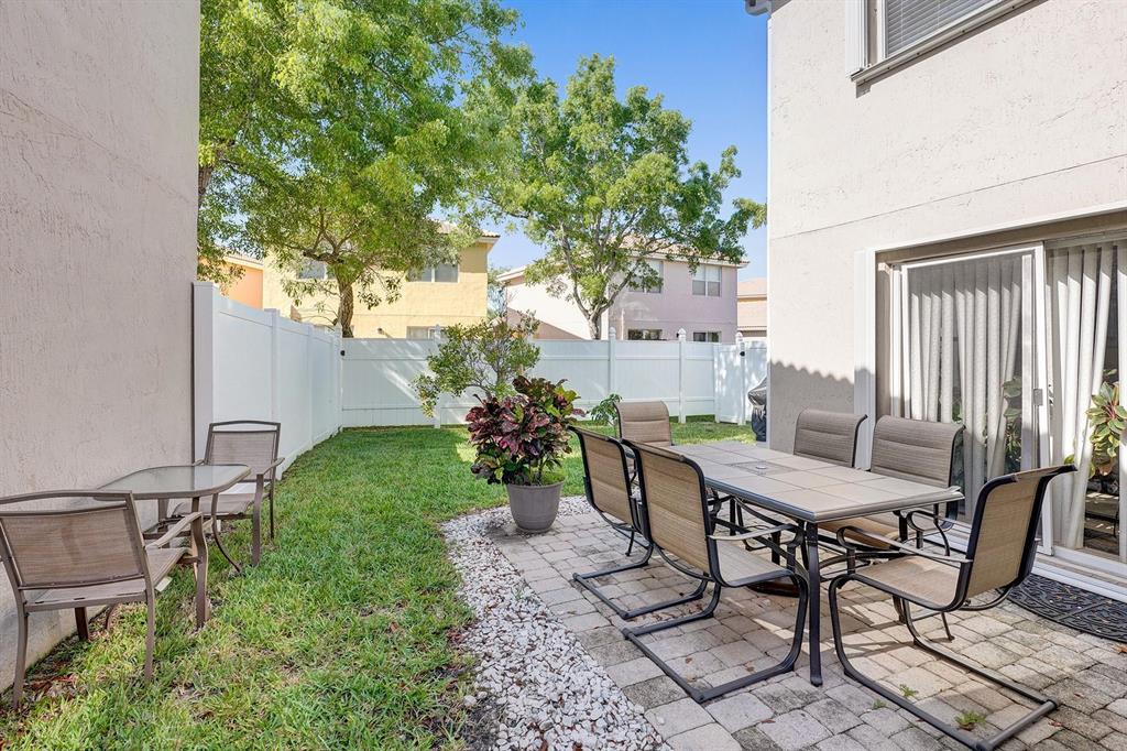 LIBERTY BAY - Residential