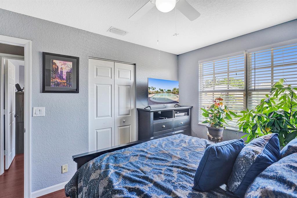 LIBERTY BAY - Residential