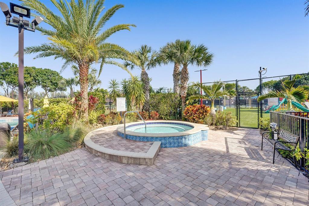 LIBERTY BAY - Residential