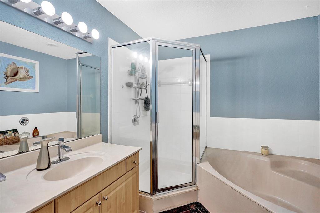 LIBERTY BAY - Residential