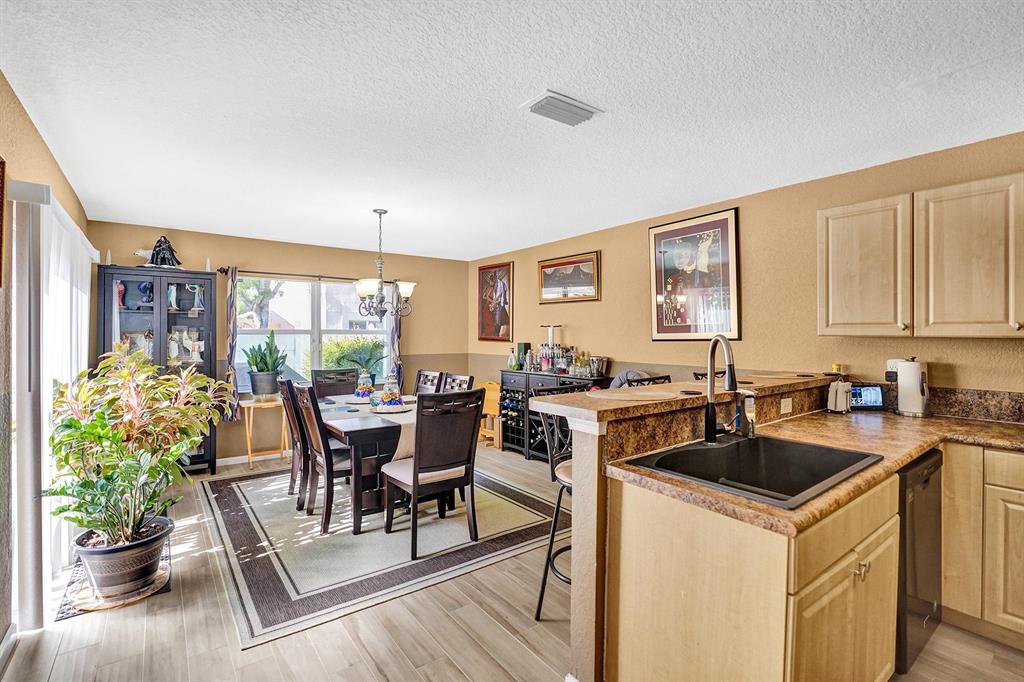 LIBERTY BAY - Residential