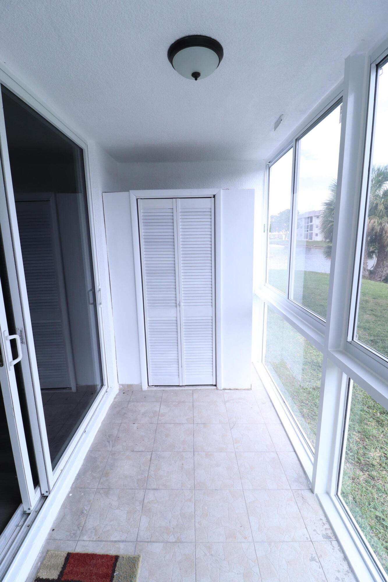 SUNRISE LAKES 63 CONDO - Residential