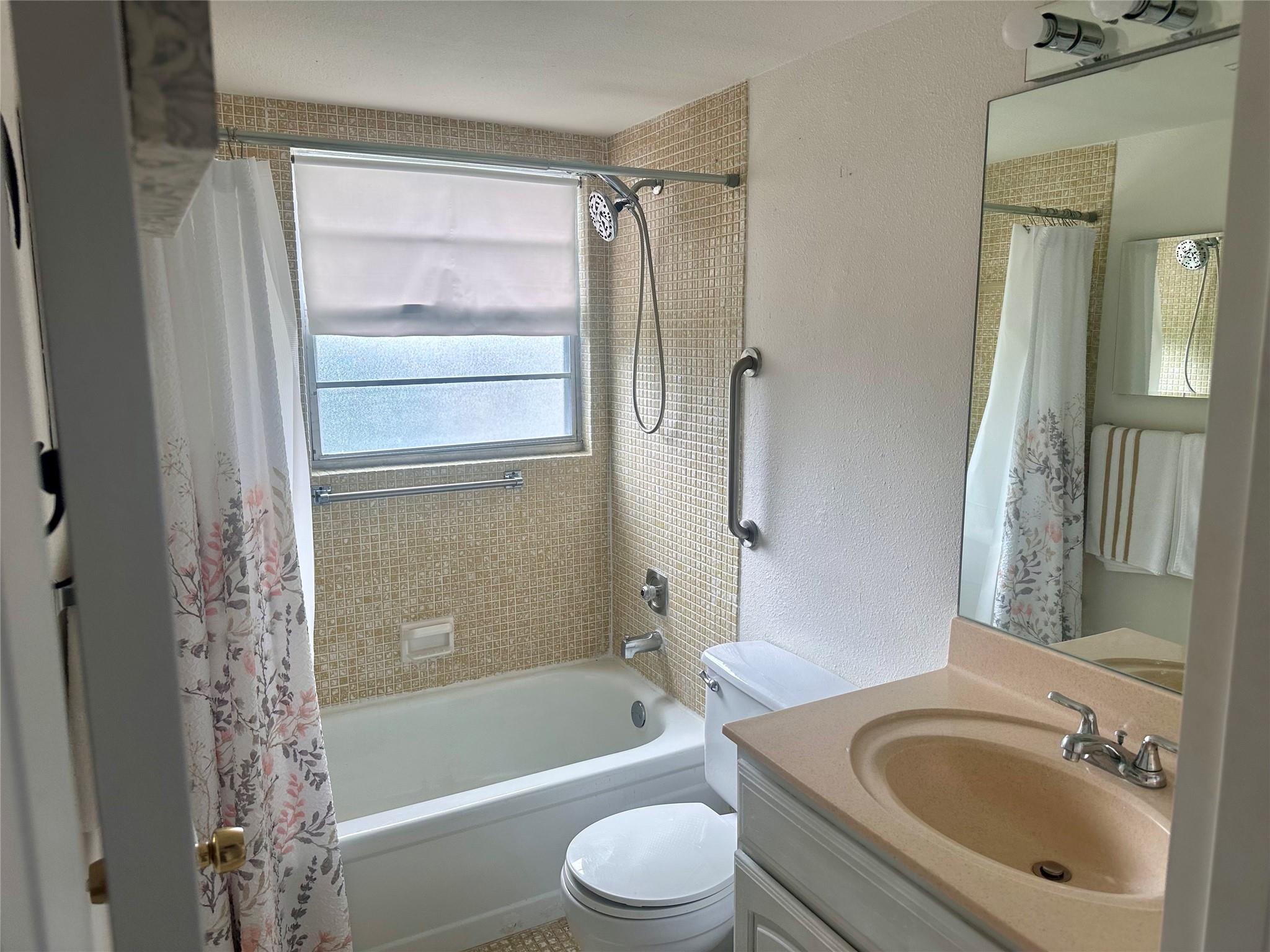 CENTURY VILLAGE - Residential Lease