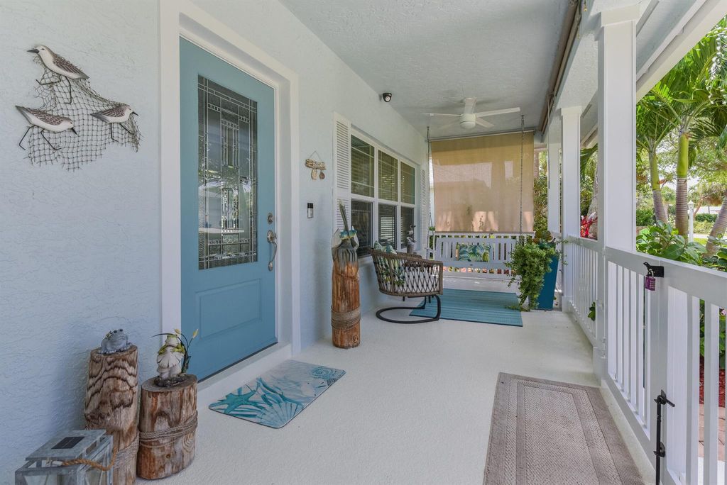 Photo of 11885 SE Plutus Avenue, Hobe Sound, FL 33455 (MLS # R10877396)