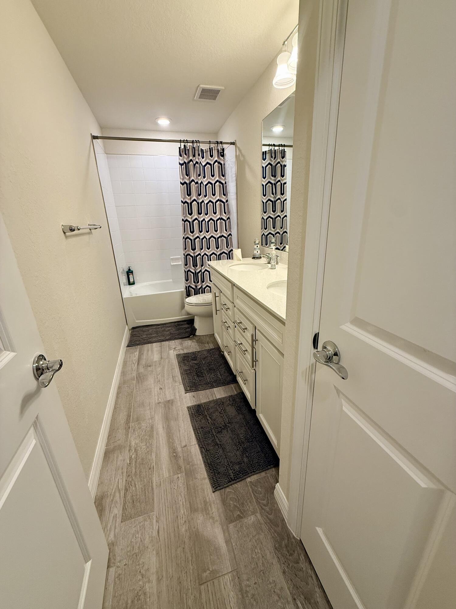 PULTE AT TRADITION PHASE 1 - Residential