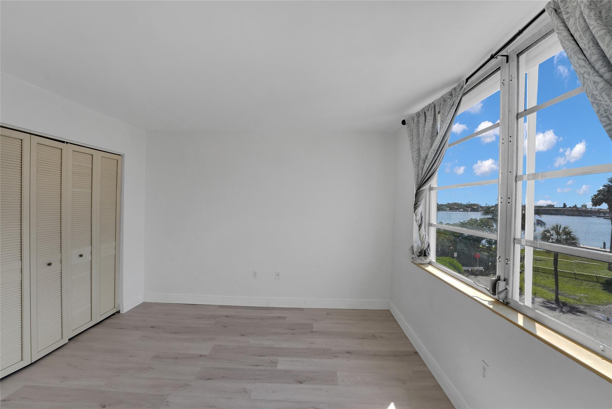 Croton Harbor Condo - Residential