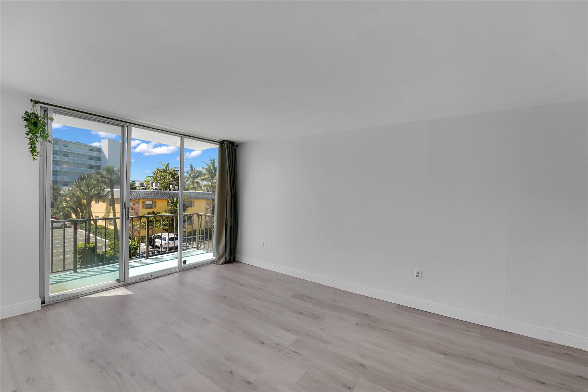 Croton Harbor Condo - Residential