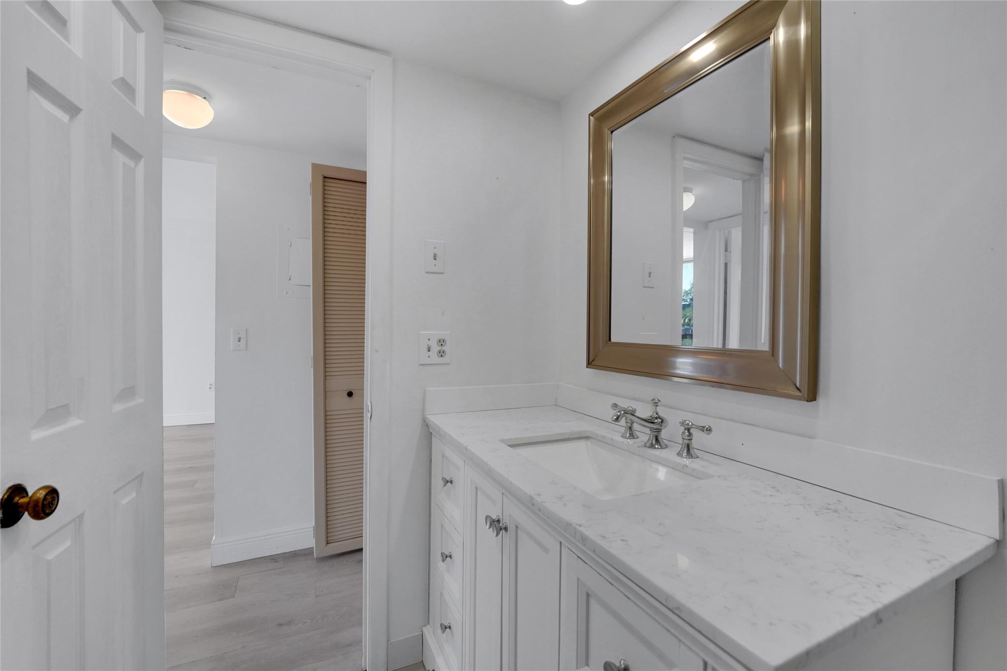 Croton Harbor Condo - Residential