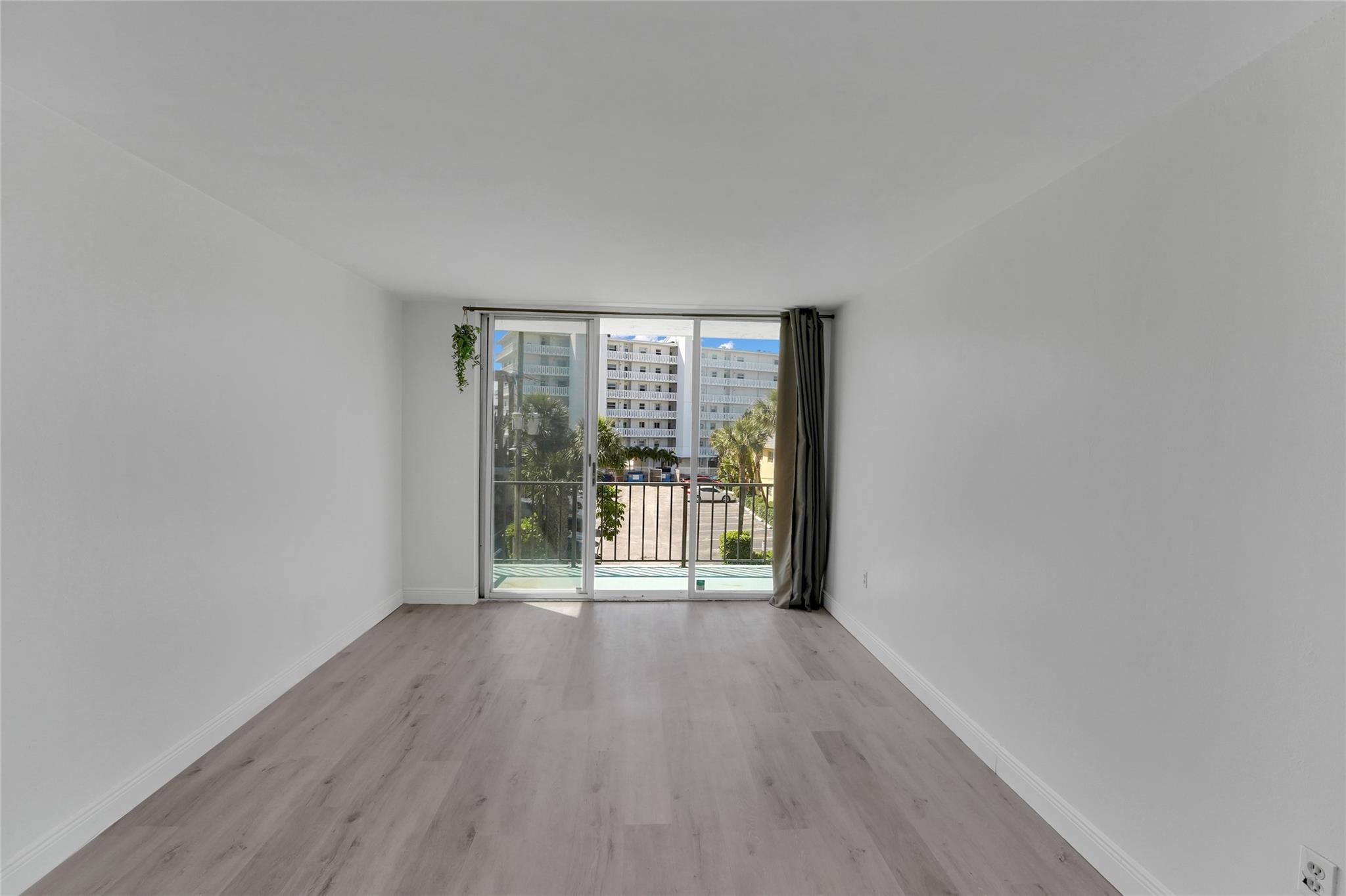 Croton Harbor Condo - Residential