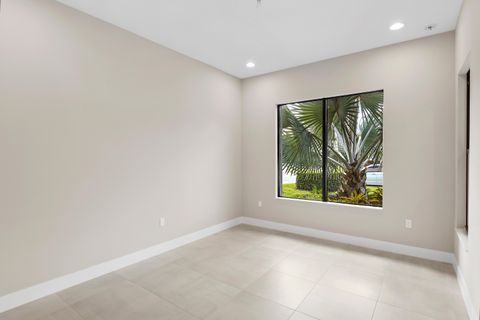 Tiny photo for 20318 Castle Stuart Ave, Boca Raton, FL 33434 (MLS # R11140887)