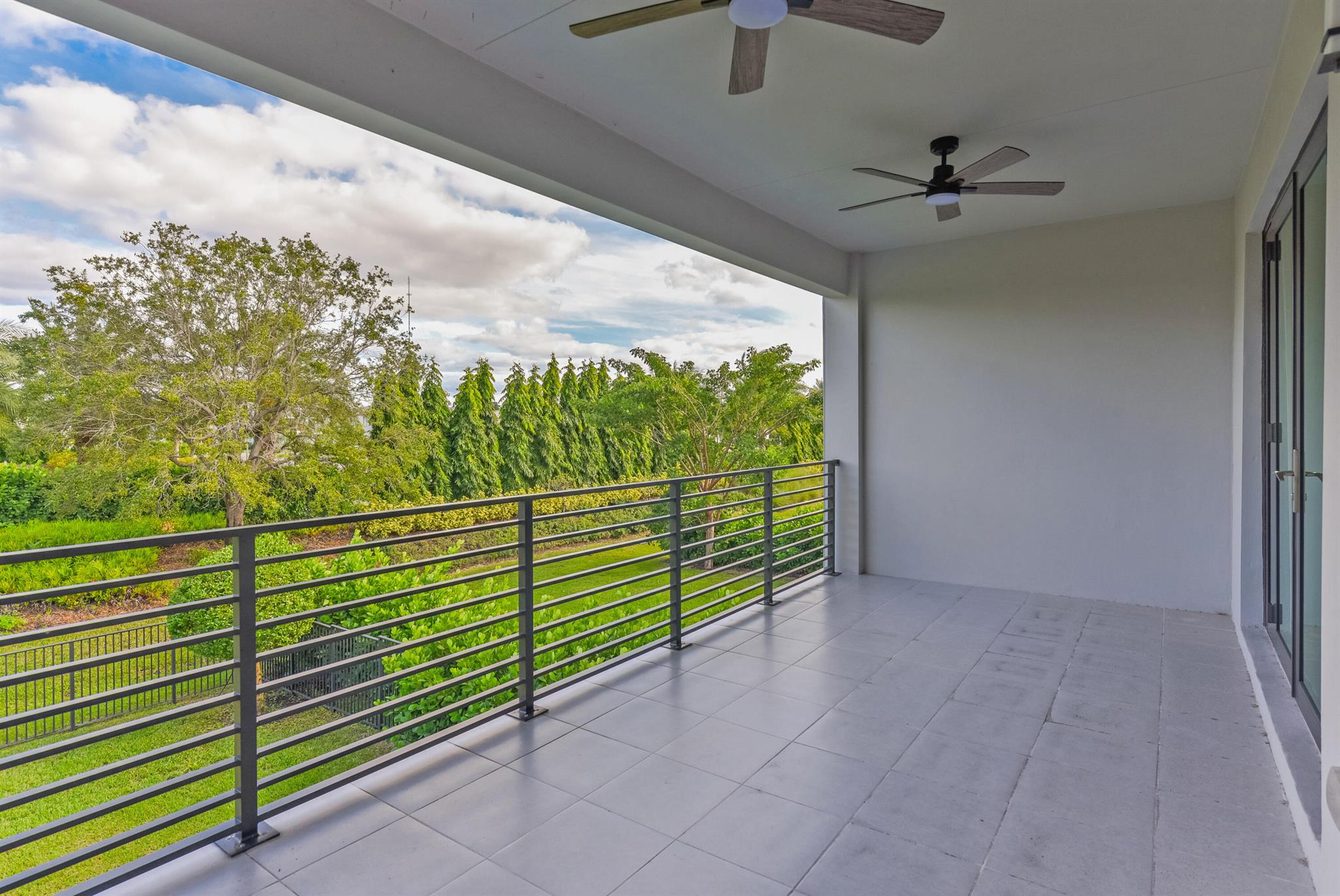 Lotus Palm - Residential