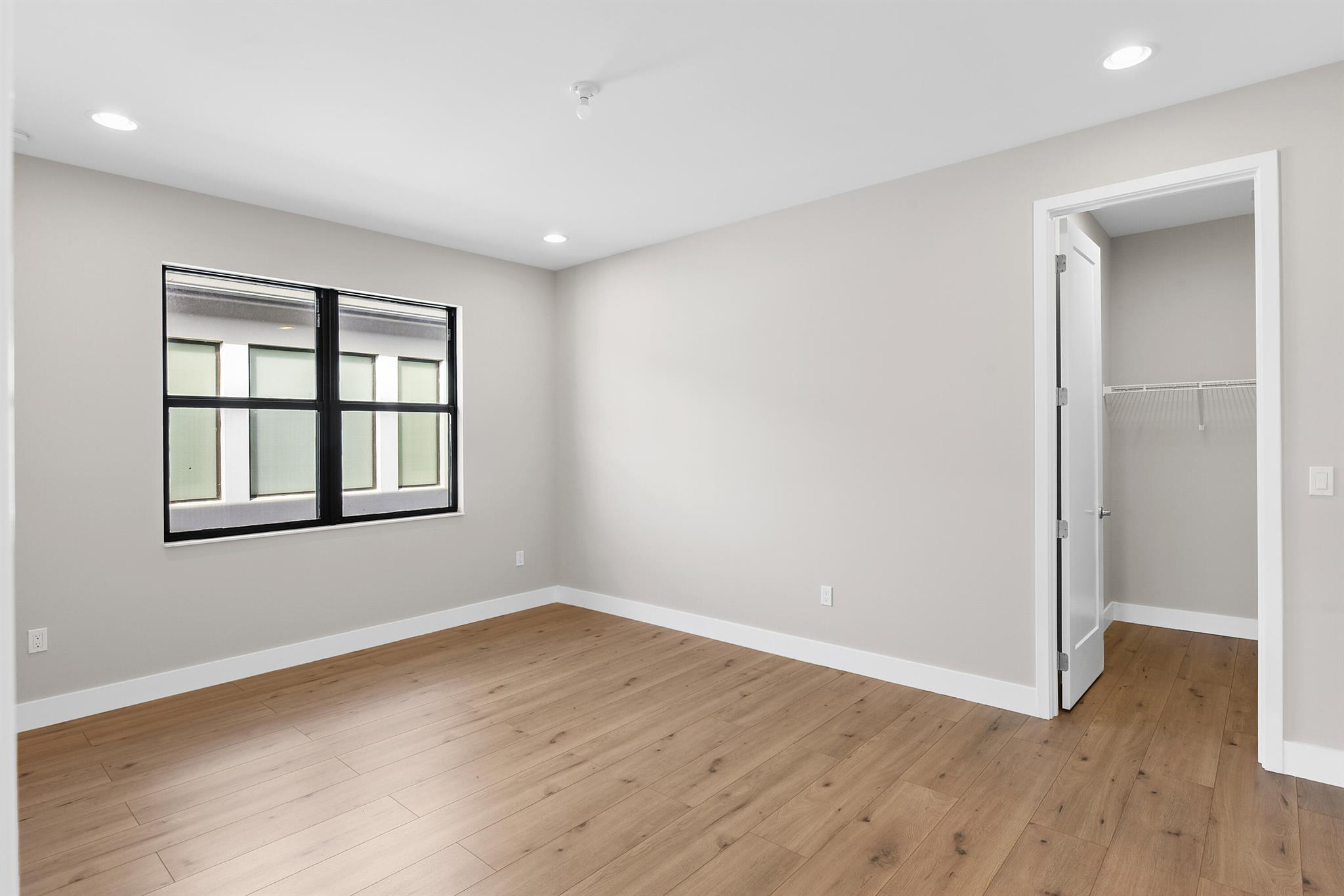 Lotus Palm - Residential