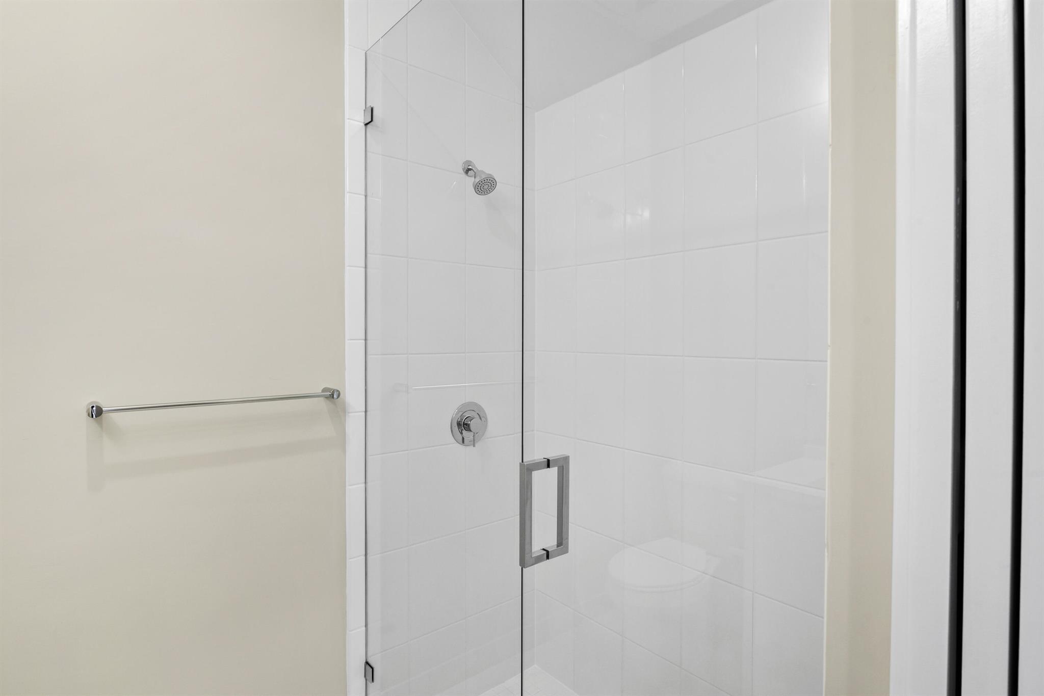 Lotus Palm - Residential