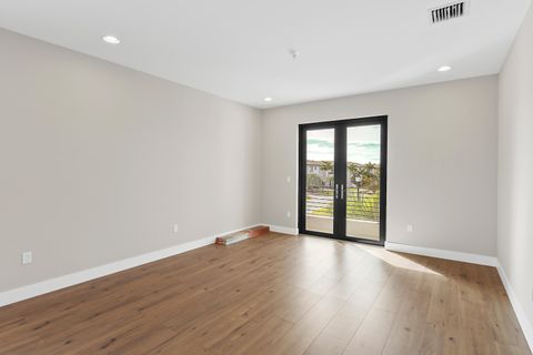 Tiny photo for 20318 Castle Stuart Ave, Boca Raton, FL 33434 (MLS # R11140887)