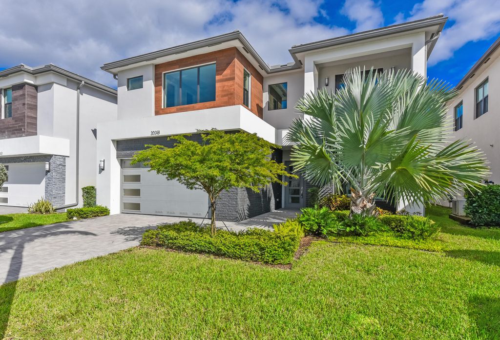 Photo of 20318 Castle Stuart Ave, Boca Raton, FL 33434 (MLS # R11140887)