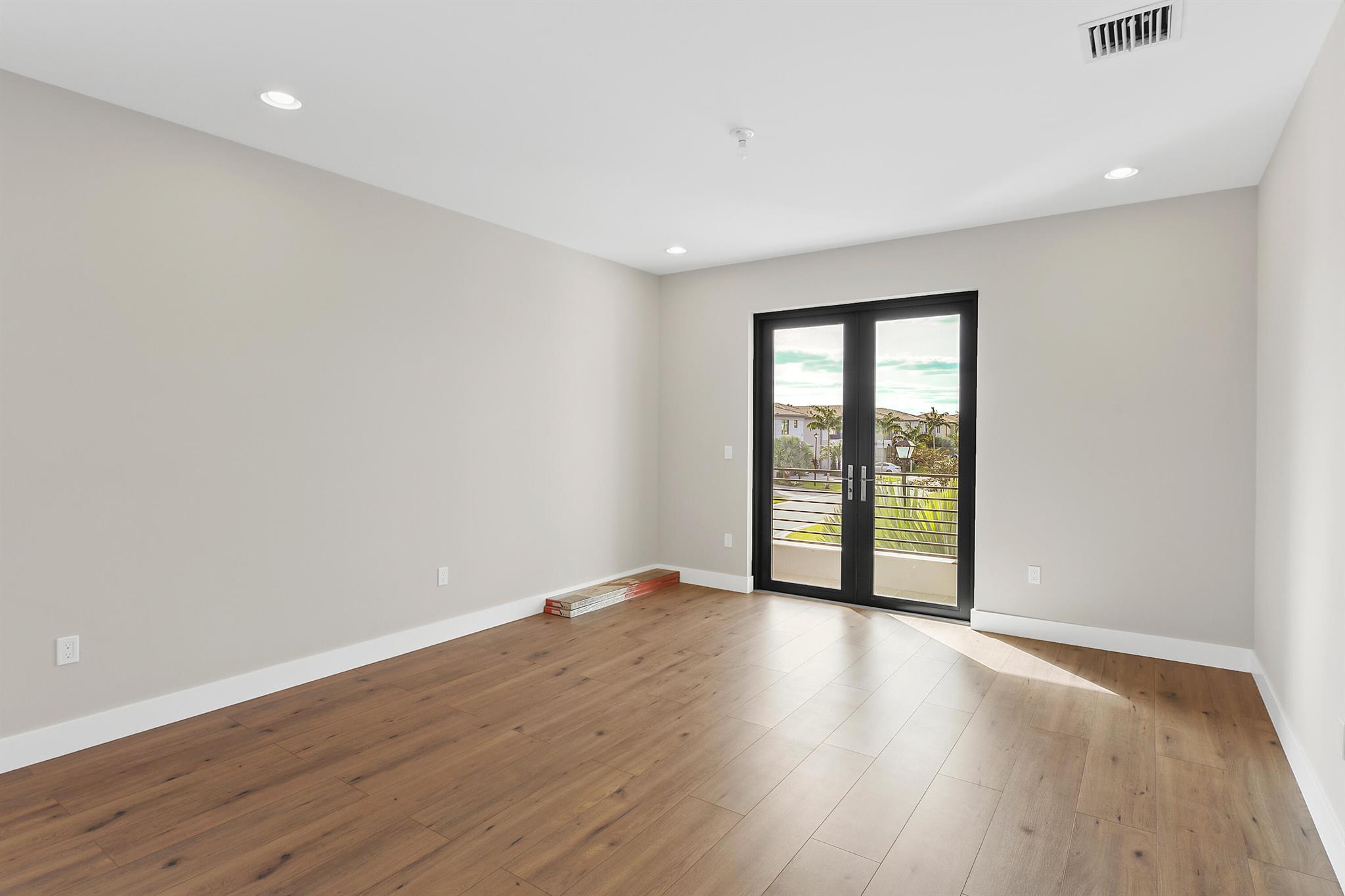 Lotus Palm - Residential