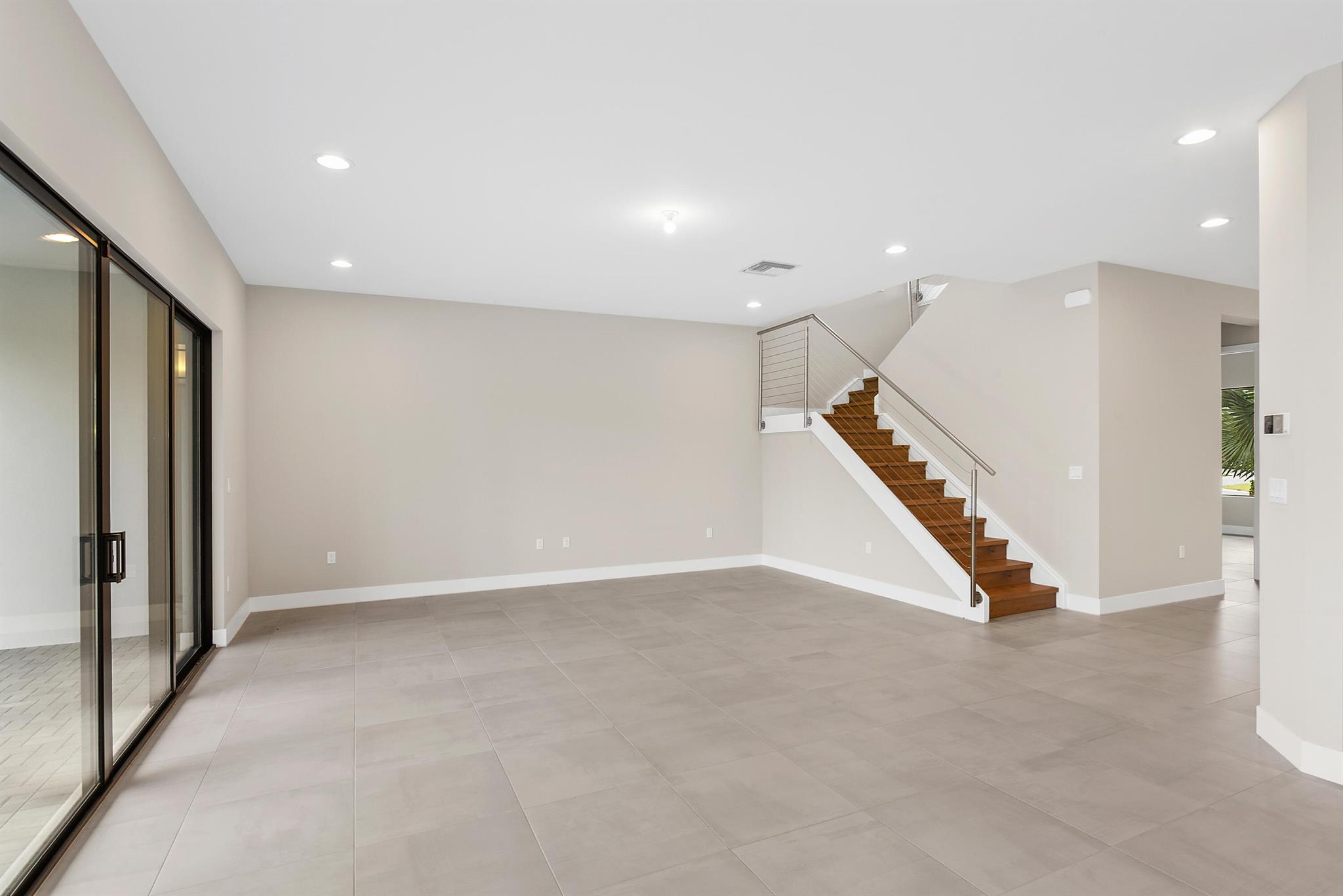 Lotus Palm - Residential