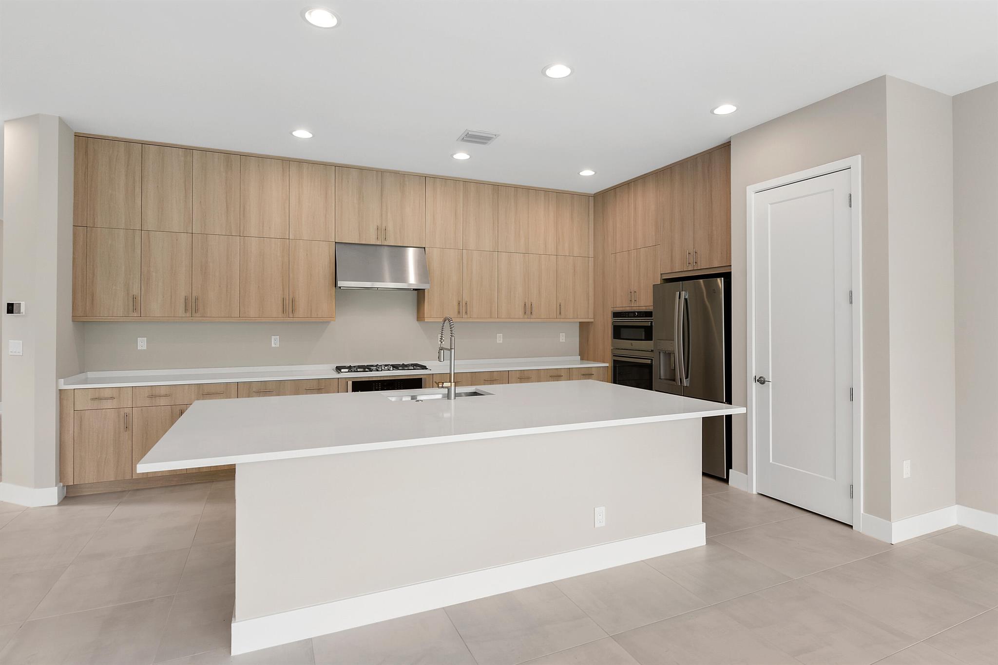 Lotus Palm - Residential