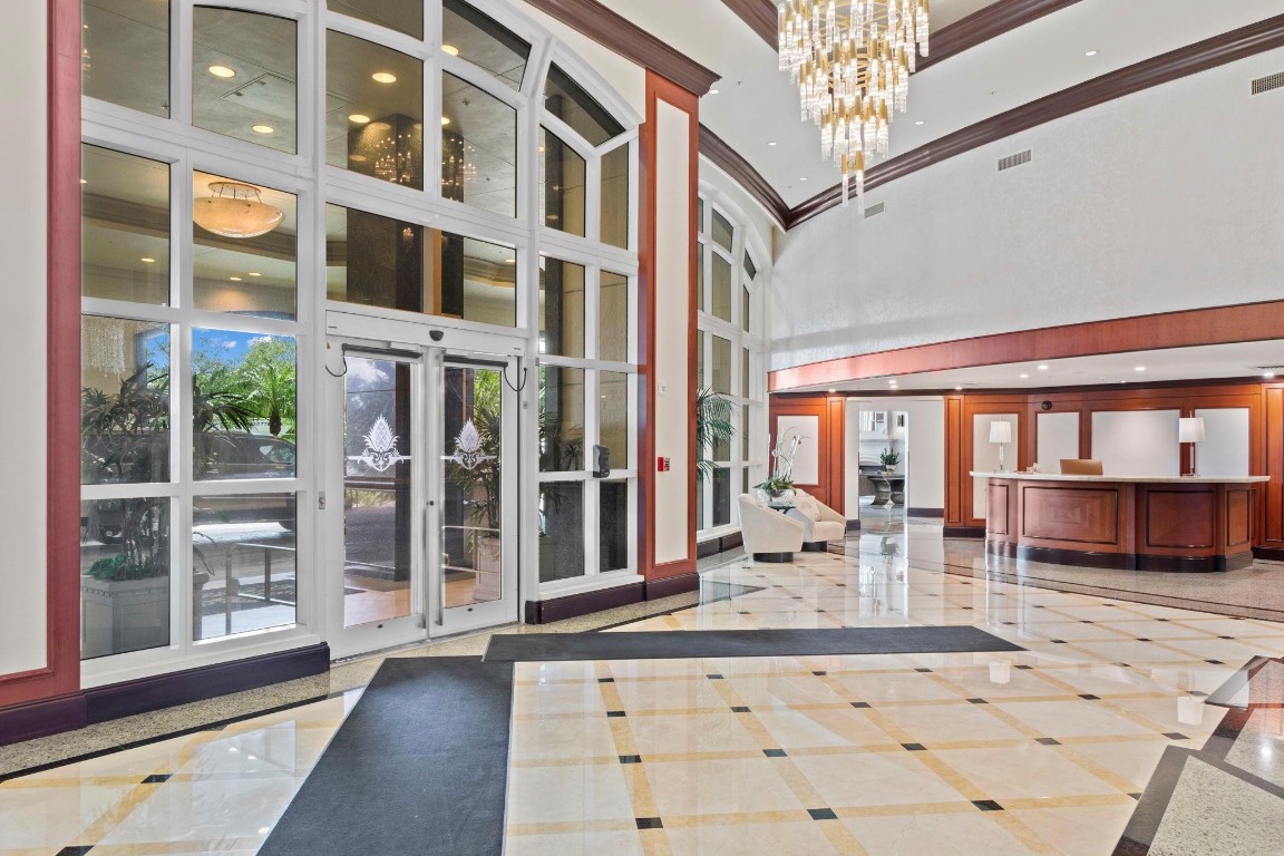 411 N New River Drive 1402