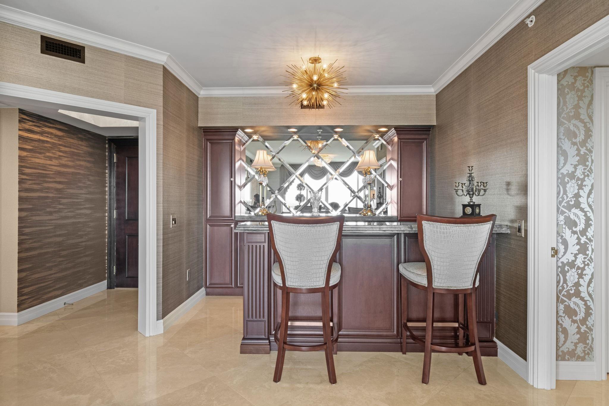 LAS OLAS GRAND - Residential