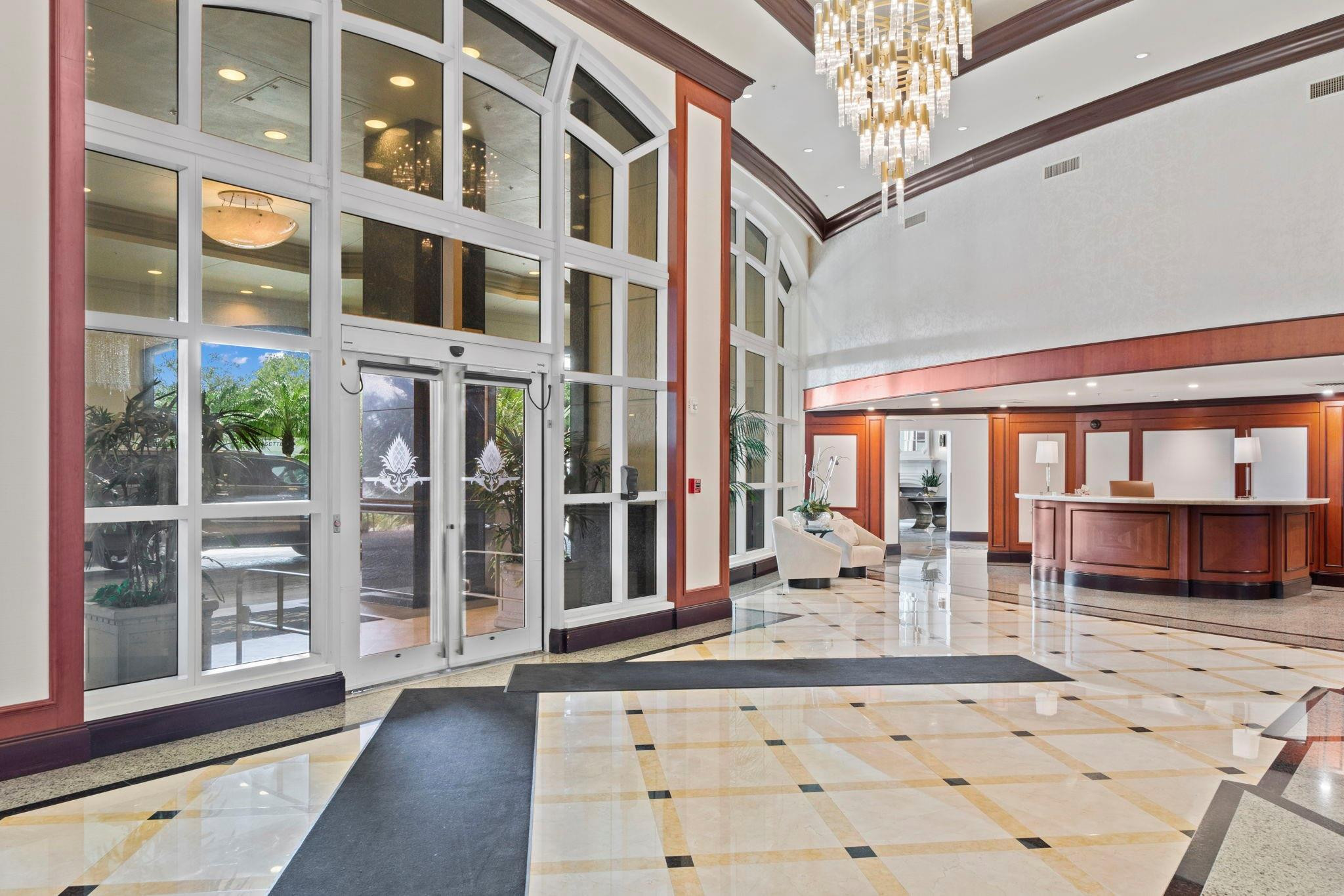 411 N New River Drive 1402