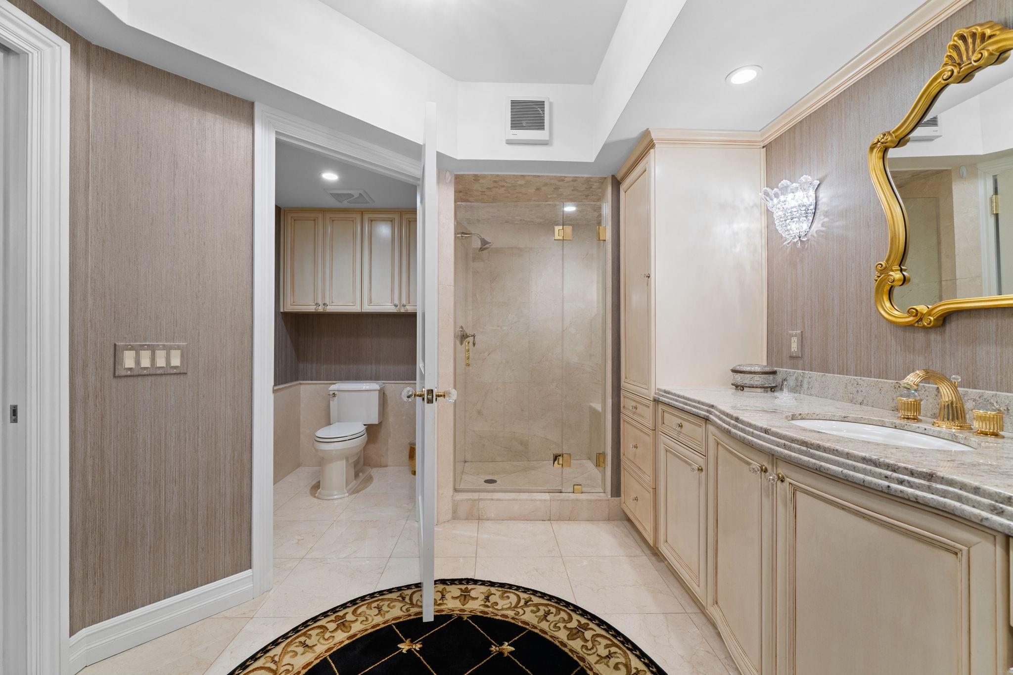 LAS OLAS GRAND - Residential