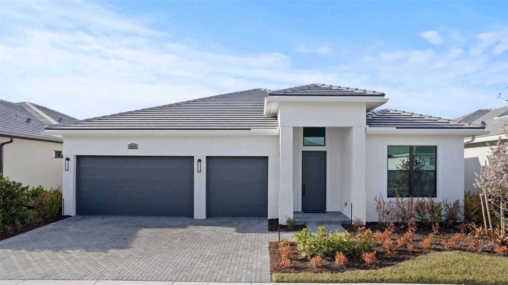 Photo of 12631 SW Lunata Way, Port Saint Lucie, FL 34987 (MLS # F10539359)