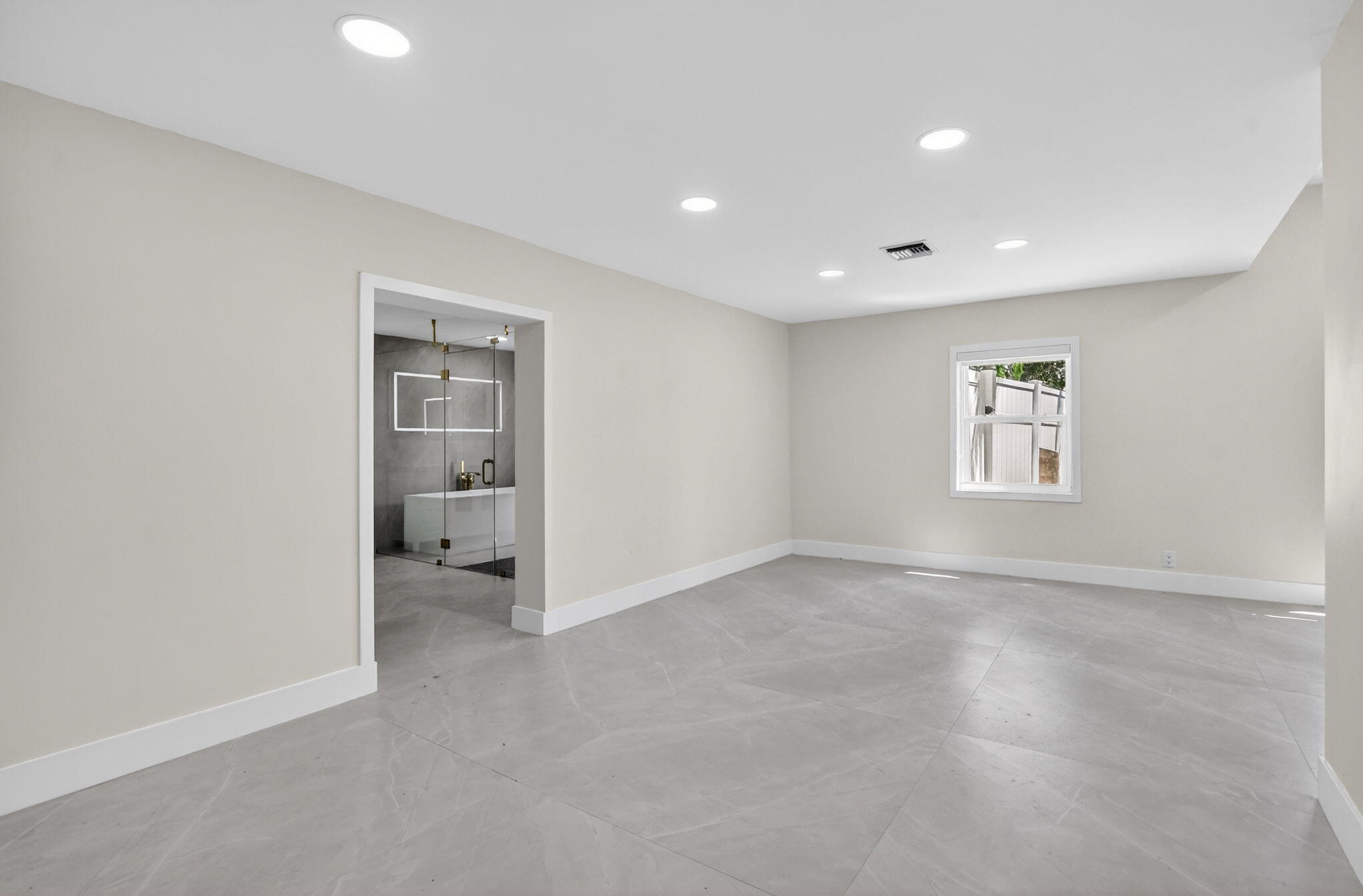 DEL MAR VILLAGE - Residential