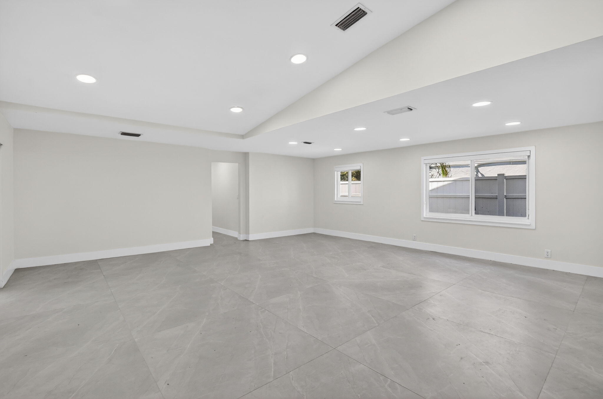 DEL MAR VILLAGE - Residential