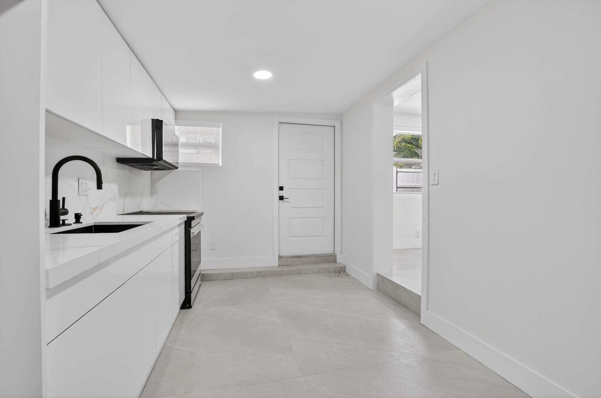 DEL MAR VILLAGE - Residential